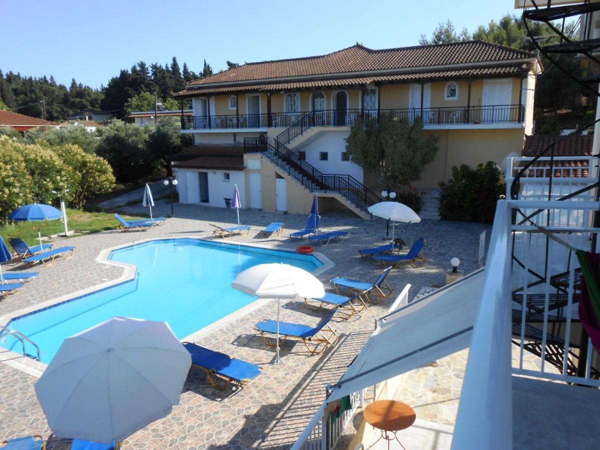 Panagiotis I & II Stds And Apts Planos Exterior foto