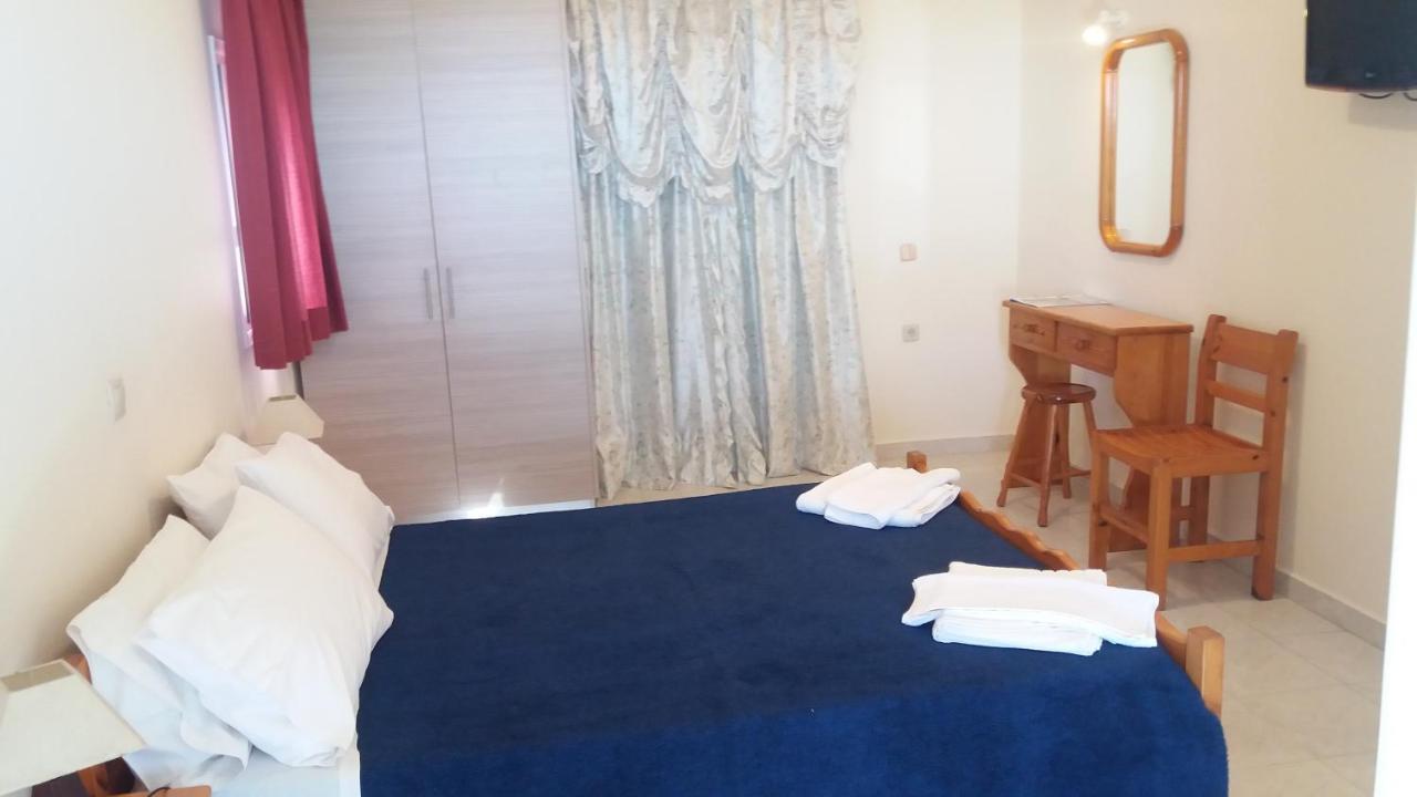 Panagiotis I & II Stds And Apts Planos Exterior foto
